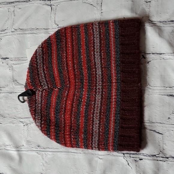 The Rail Red Striped Beanie NWOT - Picture 1 of 5